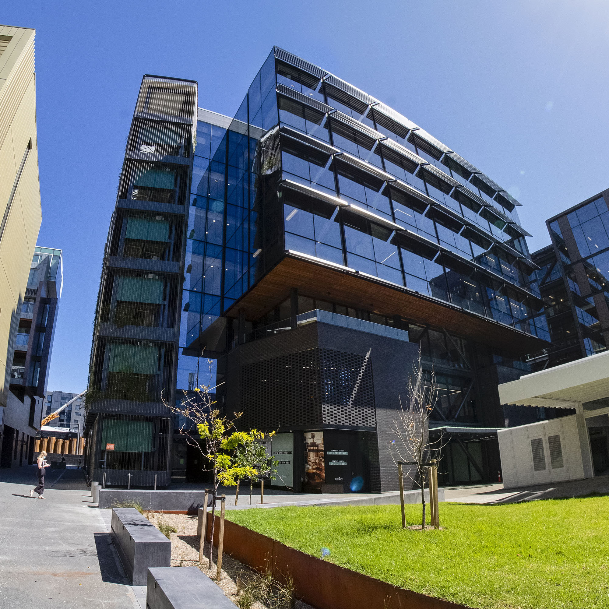 MDS-campus-1.jpg MDS Campus