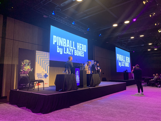 Rourke Gray-Mason and Jeremy Teal, lecturers at MDS, have developed the game Pinball Hero and presented at the 2023 NZGDC