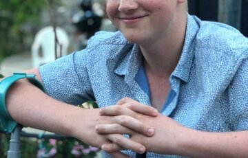 Matthew Hogarth was a student at Media Design School in the Bachelor of Creative Technologies (Game Art) programme in 2019, where he pursued his passion for gaming. Sadly, Matthew passed away during his studies after a courageous battle with cancer.